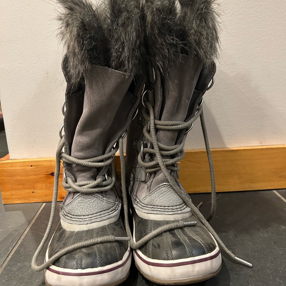 Sorel- Joan of Arctic Waterproof Boots